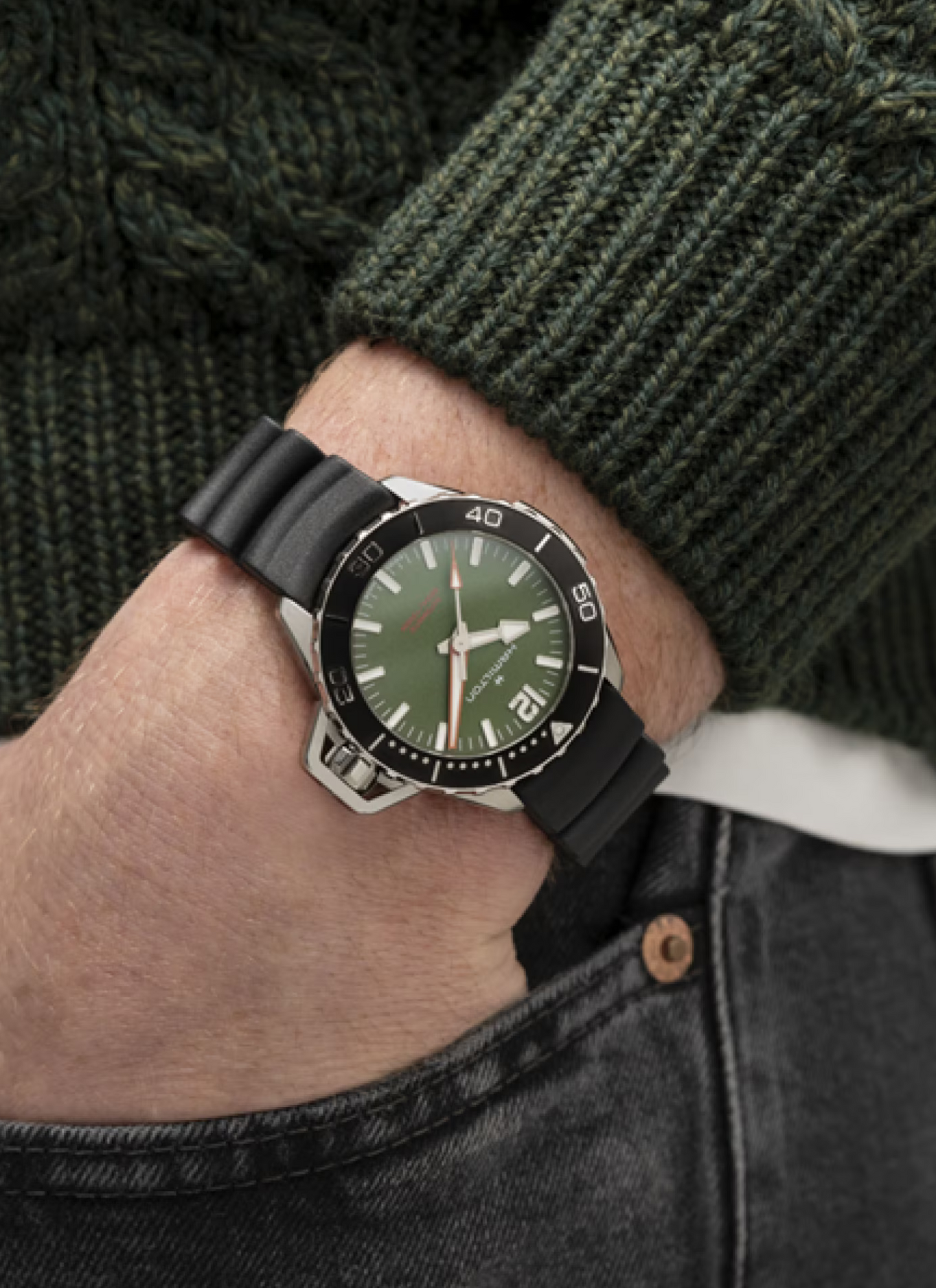 HAMILTON KHAKI NAVY
FROGMAN AUTO