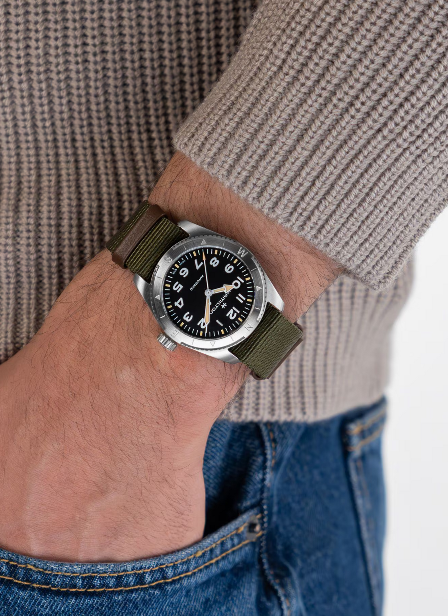 HAMILTON KHAKI FIELD
EXPEDITION AUTO