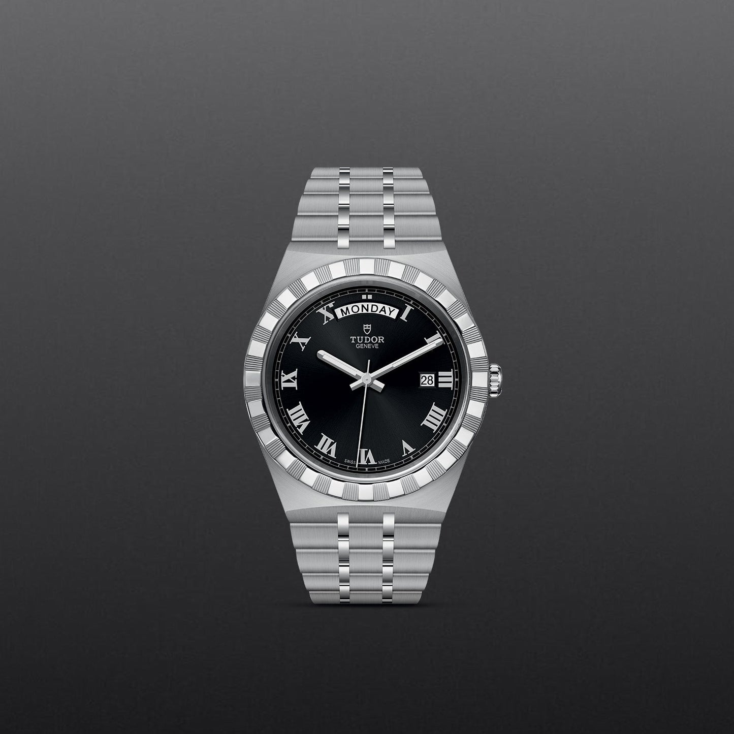 TUDOR ROYAL