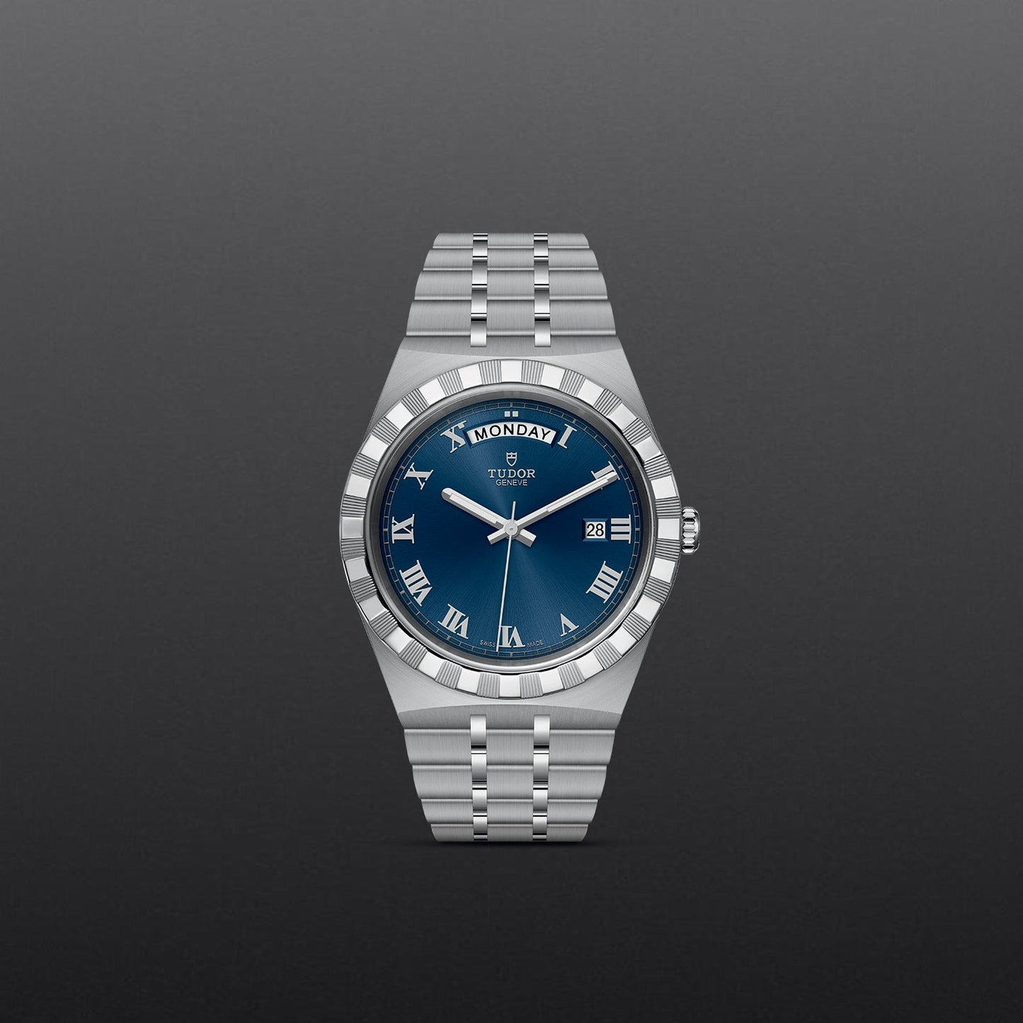 TUDOR ROYAL