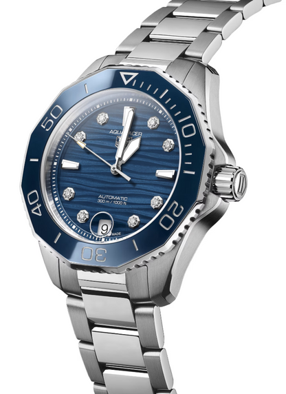 TAG HEUER AQUARACER
PROFESSIONAL 300 DATE