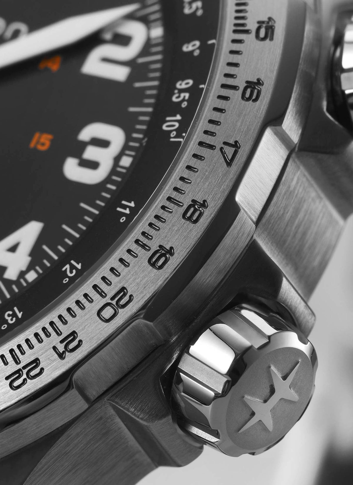 Hamilton Khaki Aviation X-Wind Day Date Auto H77755133