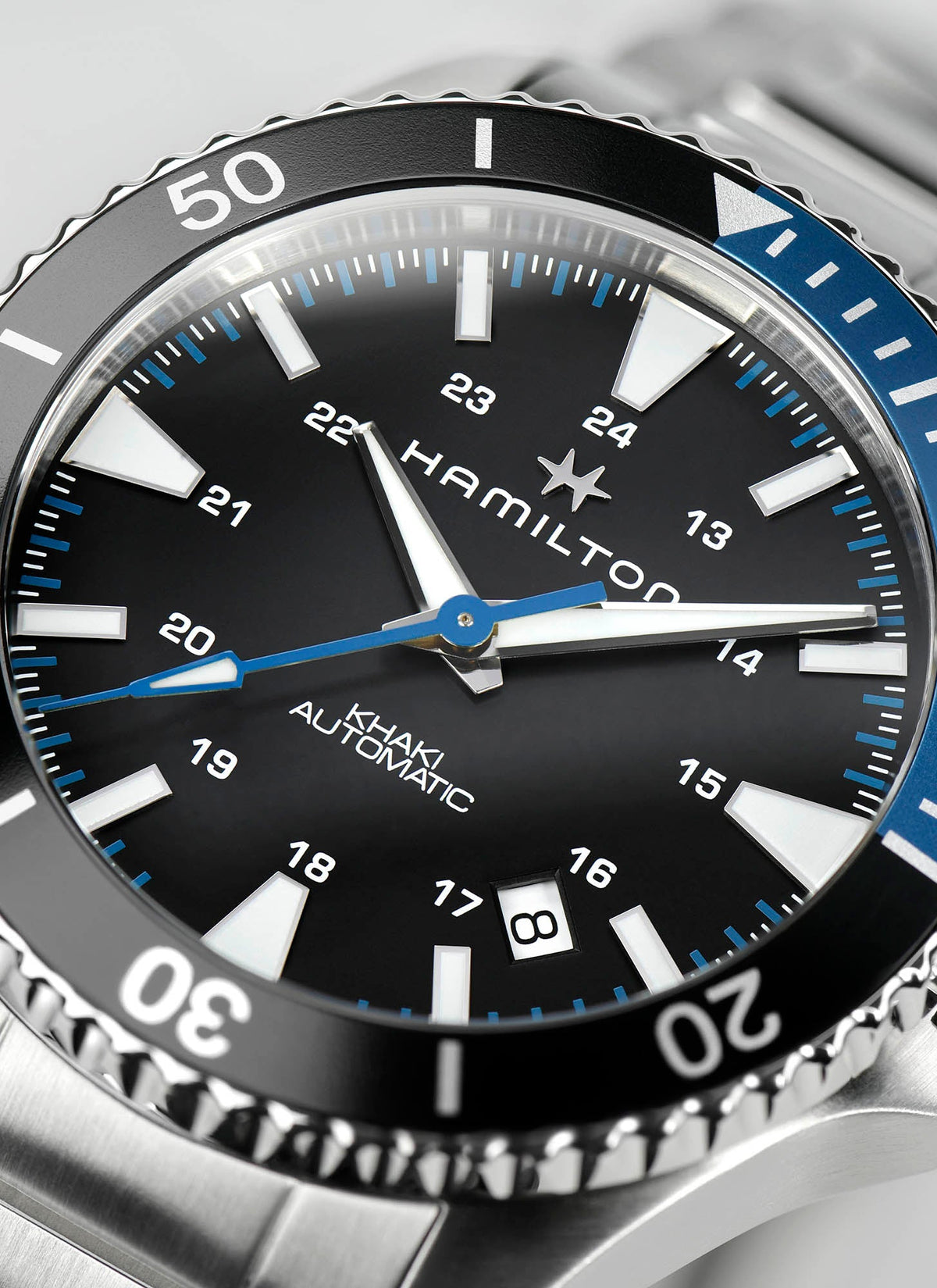 Hamilton Khaki Navy Scuba Auto H82315131